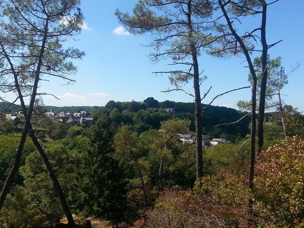 Un Weekend A Rochefort-En-Terre Hotel Esterno foto